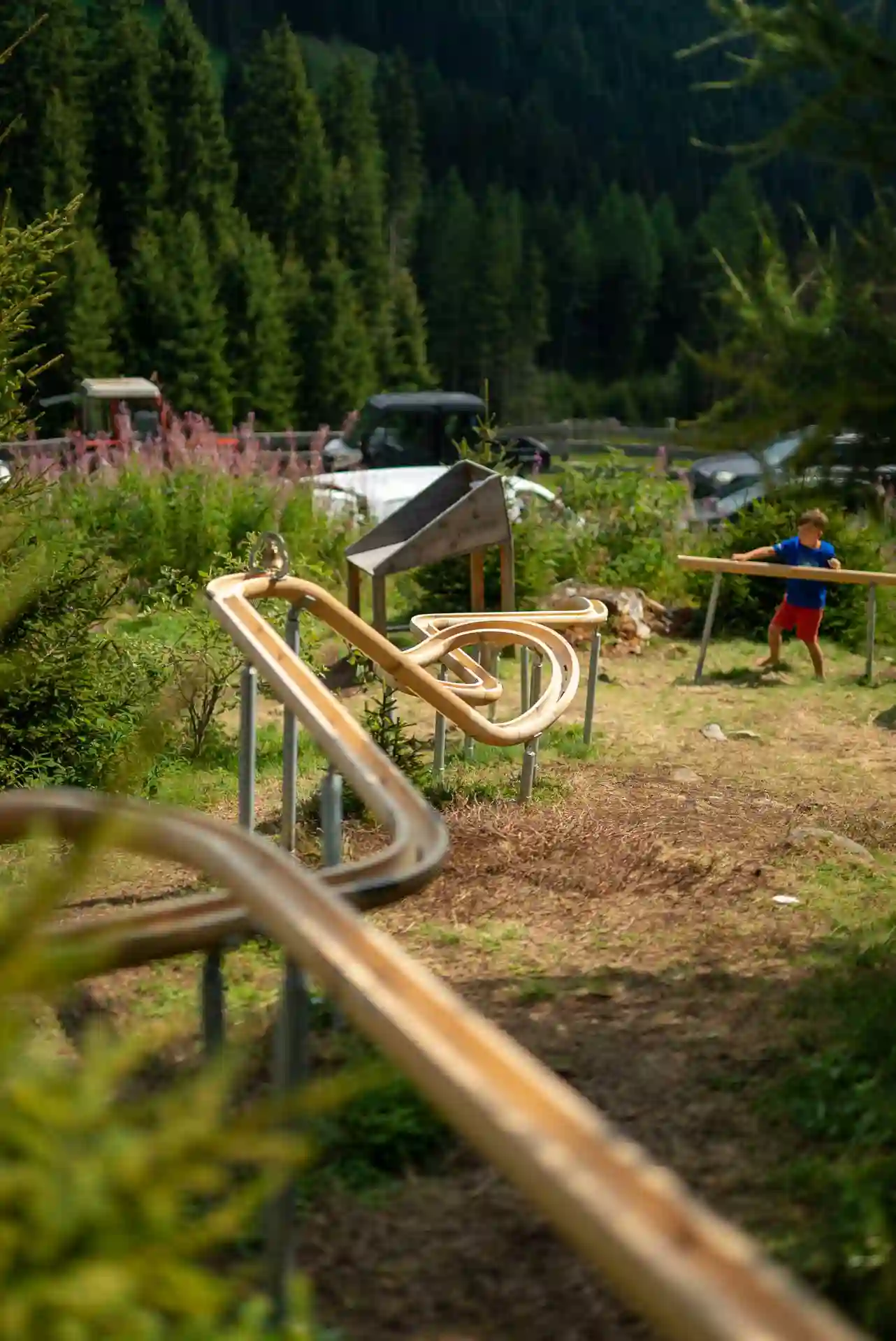 Gäste genießen die Atmosphäre